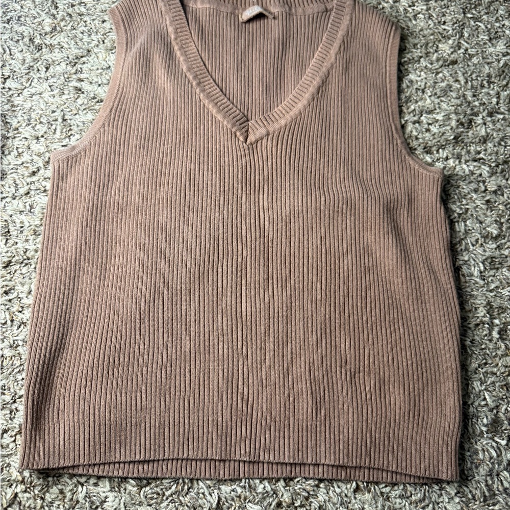John Galt Ribbed Sweater Vest Taupe V Neck Knit Brandy Melville Style One Size